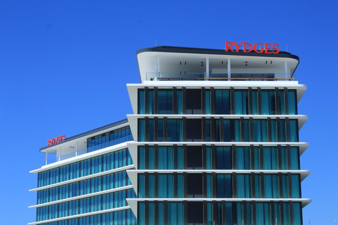 Rydges Gold Coast Airport Hotel Exterior photo